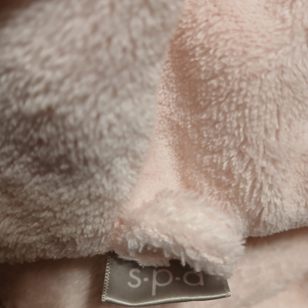 Brookstone Spa Plush Robe - Picture 5 of 8